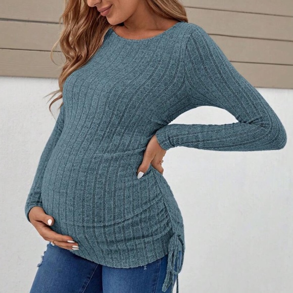 Maternity Ruched Side Ribbed Long Sleeve Top - Picture 14 of 15